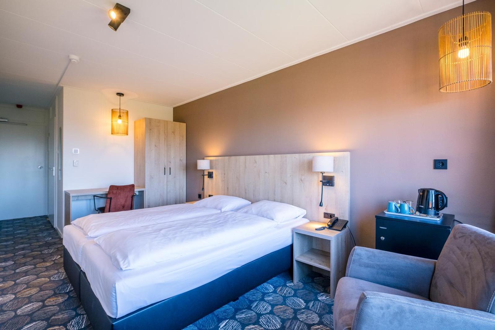 Hotel Hofker 네스 외부 사진